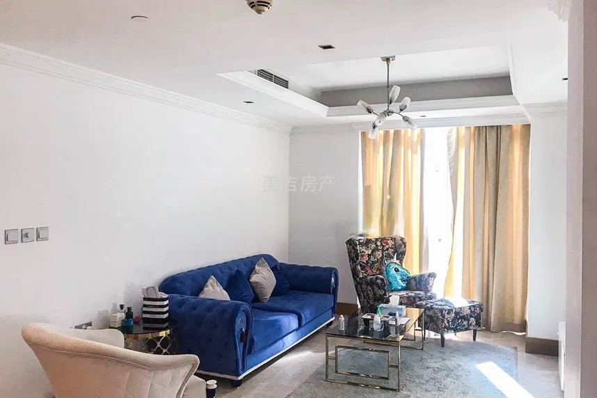 商业湾出售惊人的 3Bhk 公寓